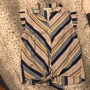 Spring/Summer Button & Tie front shirt